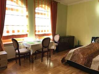 Отели типа «постель и завтрак» Spacious rooms in peaceful Jelgava area Елгава Семейный номер с общей ванной комнатой-19